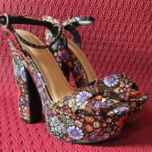 Floral Platform Heels